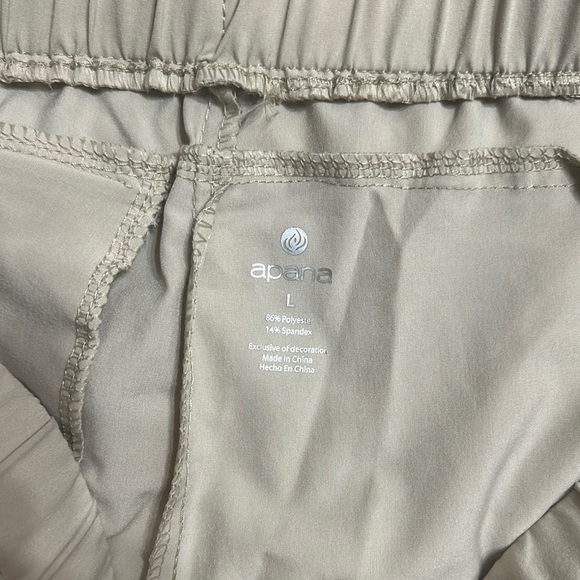 Workout pants - Picture 3 of 3